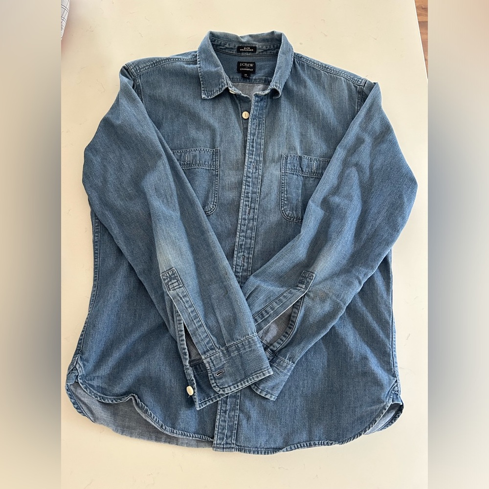 Mens J. Crew Classic Fit Button Down Chambray Denim Shirt Stretch, size M